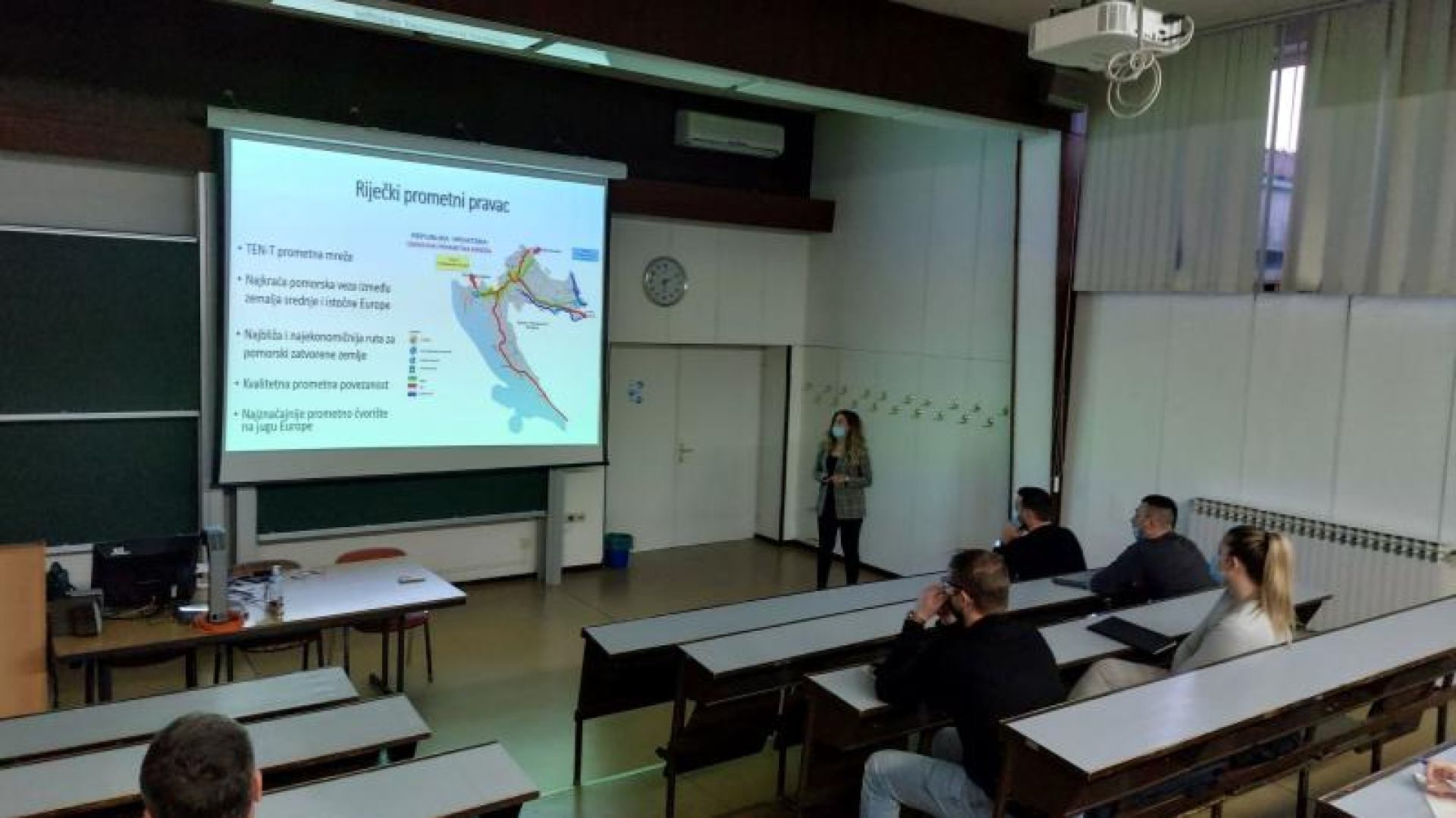 Održano javno predavanje na temu „Multimodalni transport na riječkom prometnom pravcu“