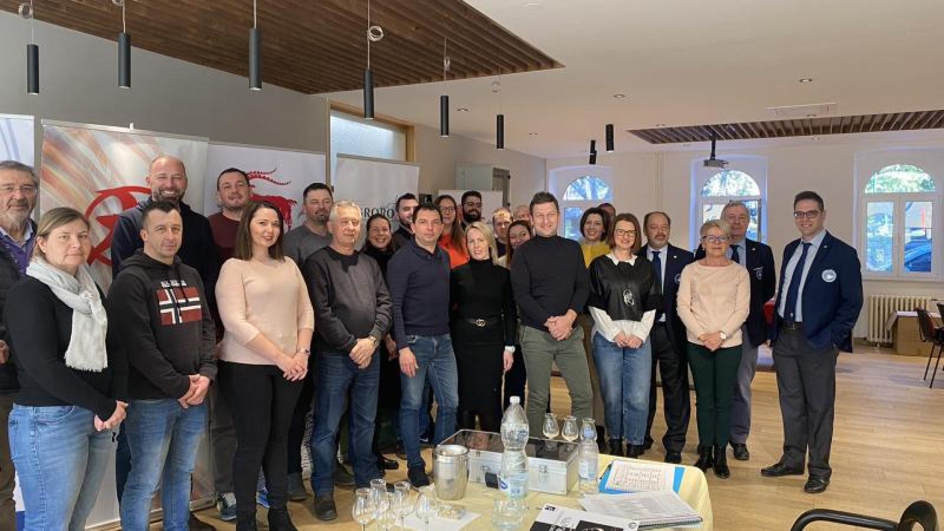 Tečaj senzornih analitičara za jaka alkoholna pića