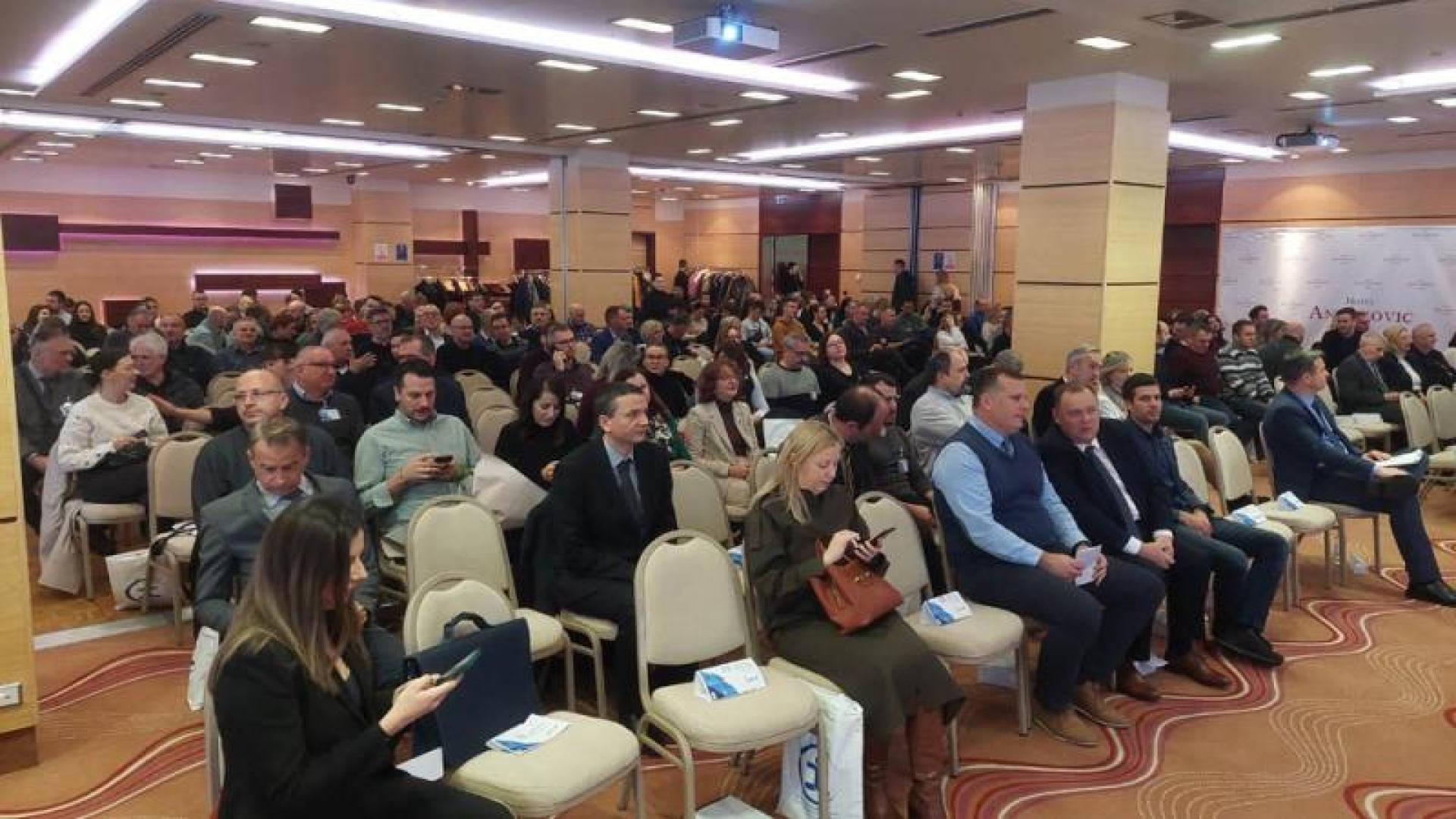 Krenula prijava za EDUpaket „5 u 1“ – jedna ulaznica pet zanimljivih programa „Platiš 1, dobiješ 5“