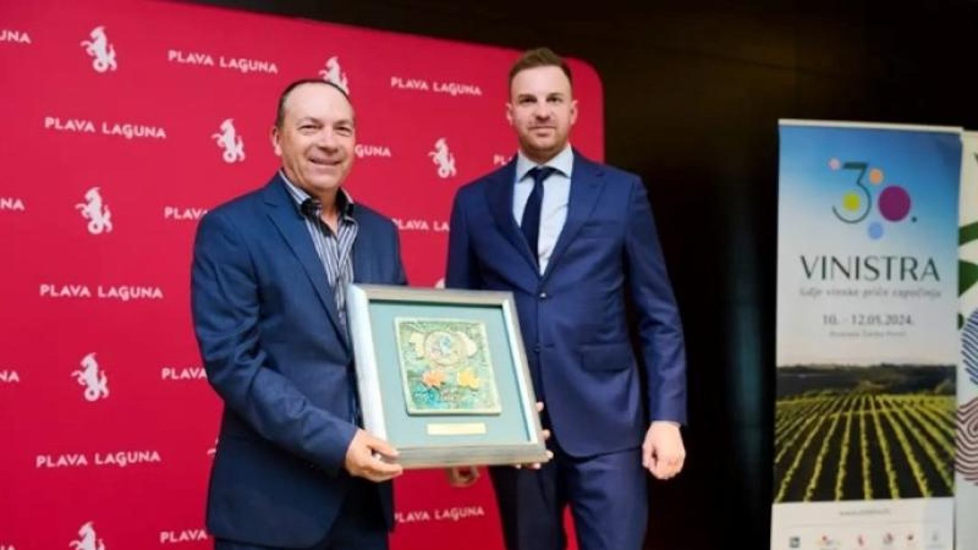 Udruga Vinistra dodijelila priznanja našim nastavnicima i djelatnicima